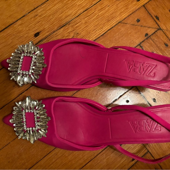 Bejeweled bright pink kitten heel slingbacks - Zara like new - Picture 2 of 3